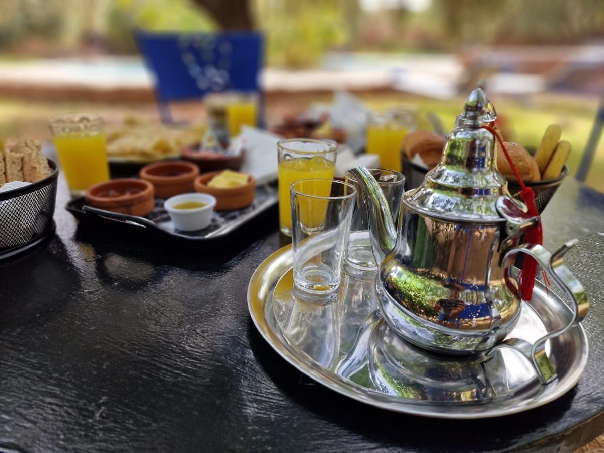 Le Domaine De Carole Marrakech Bed and Breakfast Douar Akkara Eksteriør billede