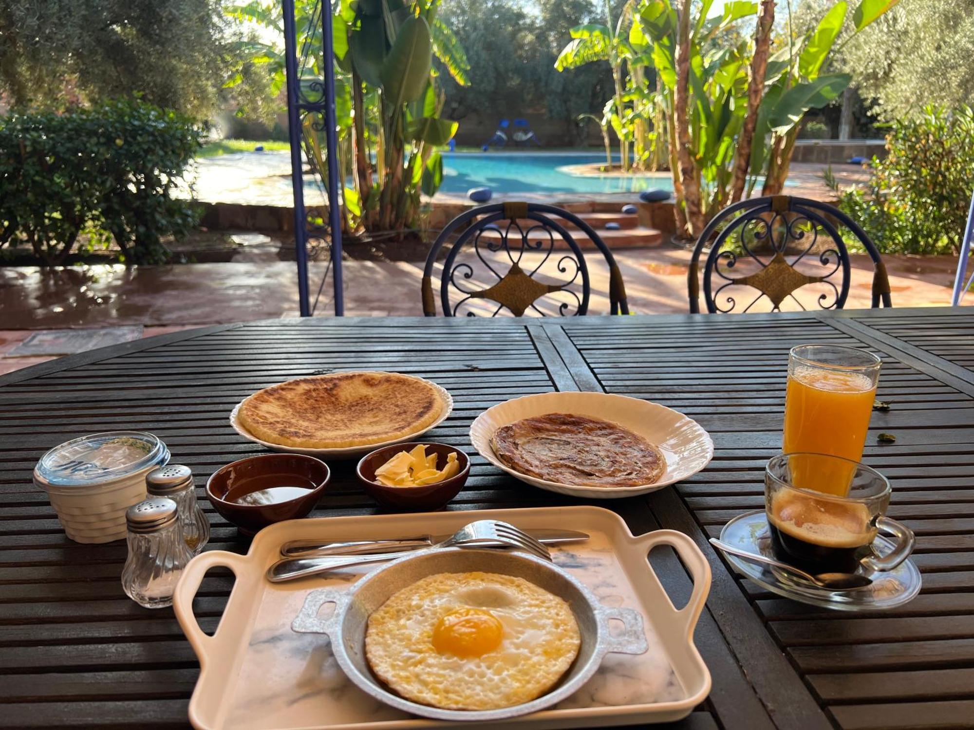 Le Domaine De Carole Marrakech Bed and Breakfast Douar Akkara Eksteriør billede
