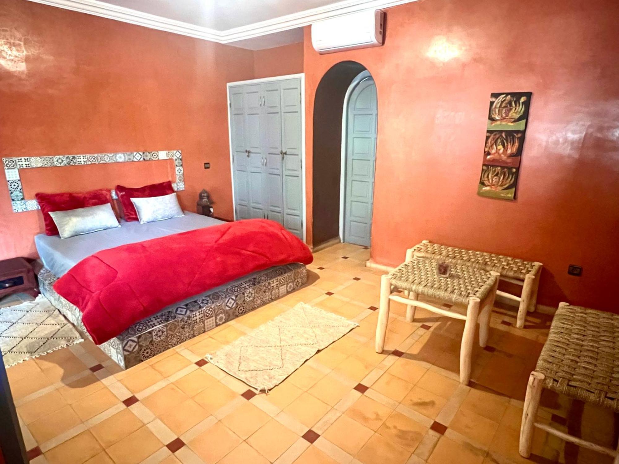 Le Domaine De Carole Marrakech Bed and Breakfast Douar Akkara Eksteriør billede